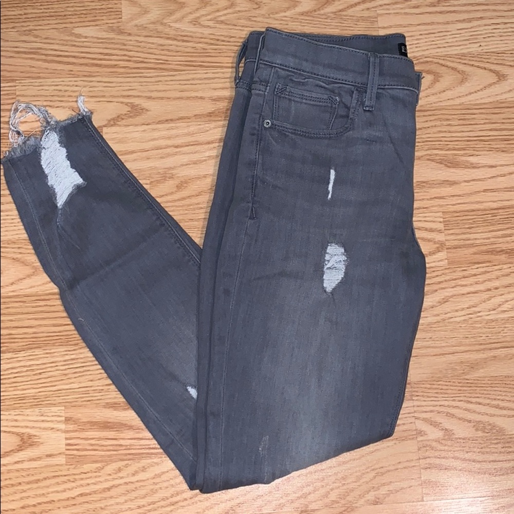 Express Jeans - Picture 3 of 6